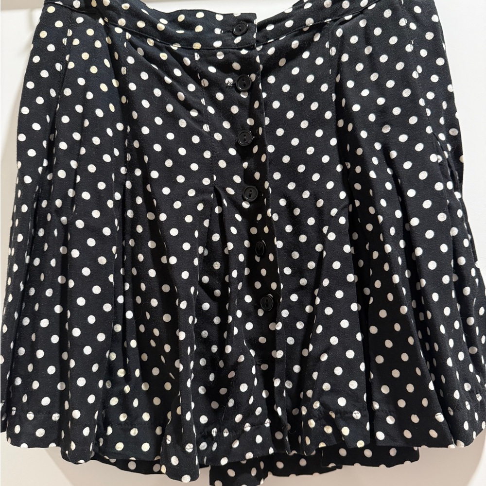 Forever 21 Black Polka Dot Button Front Pleated Mini Skirt